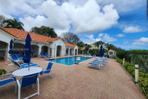 Купить таунхаус в Делрей-Бич, Флорида 2 спальни, 128.02м2, № 2068530 - фото 22