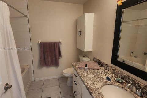 Купить таунхаус в Делрей-Бич, Флорида 2 спальни, 128.02м2, № 2068530 - фото 15