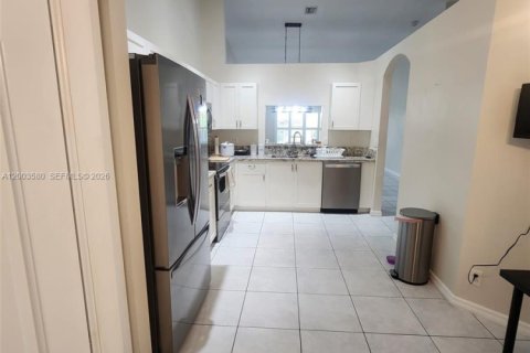 Купить таунхаус в Делрей-Бич, Флорида 2 спальни, 128.02м2, № 2068530 - фото 6