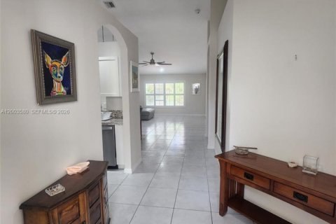 Купить таунхаус в Делрей-Бич, Флорида 2 спальни, 128.02м2, № 2068530 - фото 4