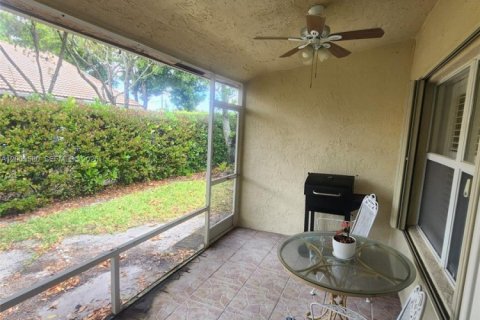 Купить таунхаус в Делрей-Бич, Флорида 2 спальни, 128.02м2, № 2068530 - фото 19