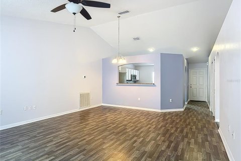 Casa en venta en Citrus Springs, Florida, 3 dormitorios, 131.55 m2 № 1659729 - foto 3