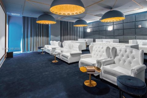 Condominio en venta en Sunrise, Florida, 1 dormitorio, 47.66 m2 № 2047282 - foto 8