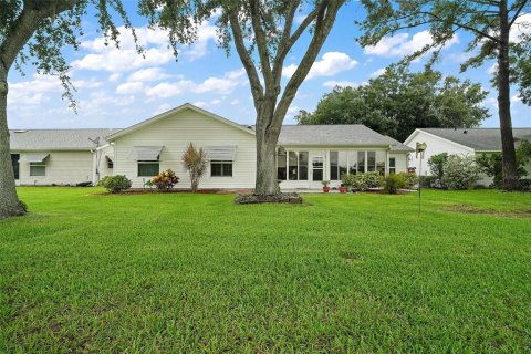 House in Leesburg, Florida 3 bedrooms, 165.83 sq.m. № 1816063 - photo 25