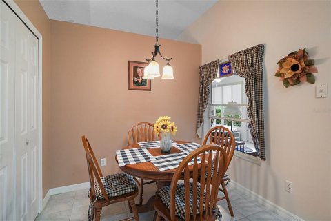House in Leesburg, Florida 3 bedrooms, 165.83 sq.m. № 1816063 - photo 14
