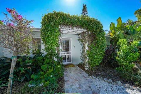 Villa ou maison à vendre à Bradenton Beach, Floride: 3 chambres, 159.14 m2 № 1886434 - photo 2