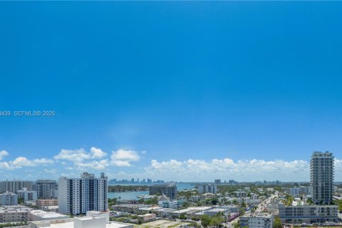 Copropriété à vendre à Miami Beach, Floride: 1 chambre, 56.02 m2 № 1986038 - photo 7