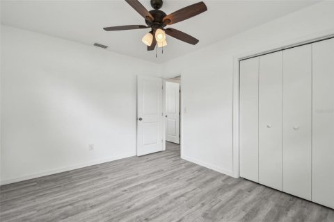 House in Clearwater, Florida 3 bedrooms, 109.72 sq.m. № 1628359 - photo 27