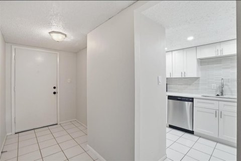 Condominio en venta en Sarasota, Florida, 2 dormitorios, 92.07 m2 № 2107162 - foto 9