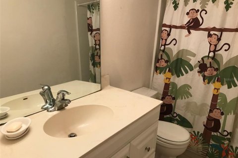 Commercial property in Englewood, Florida 3 bedrooms, 180.42 sq.m. № 2204720 - photo 8