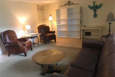 Commercial property in Englewood, Florida 3 bedrooms, 180.42 sq.m. № 2204720 - photo 26