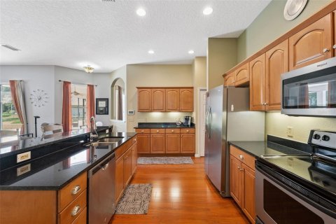 House in Spring Hill, Florida 3 bedrooms, 196.67 sq.m. № 1888710 - photo 13