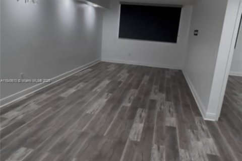 Copropriété à vendre à Miami, Floride: 2 chambres, 95.04 m2 № 1838678 - photo 2