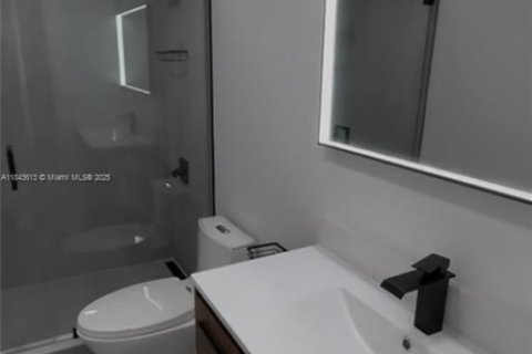 Copropriété à vendre à Miami, Floride: 2 chambres, 95.04 m2 № 1838678 - photo 4
