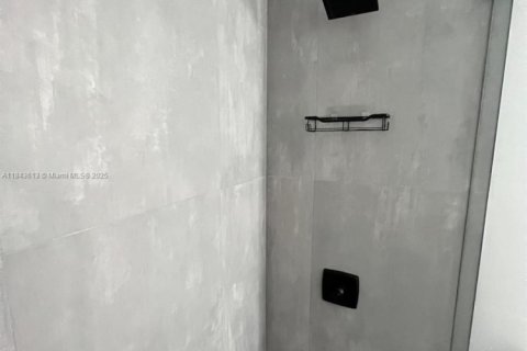 Copropriété à vendre à Miami, Floride: 2 chambres, 95.04 m2 № 1838678 - photo 19