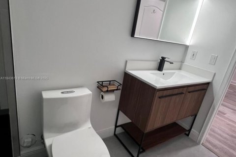 Copropriété à vendre à Miami, Floride: 2 chambres, 95.04 m2 № 1838678 - photo 23