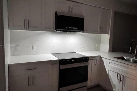 Copropriété à vendre à Miami, Floride: 2 chambres, 95.04 m2 № 1838678 - photo 29