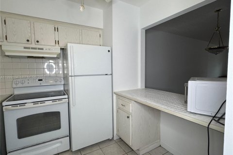 Copropriété à louer à Margate, Floride: 1 chambre, 66.89 m2 № 2067183 - photo 6