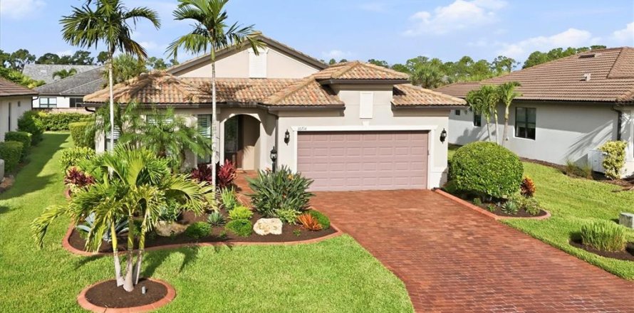 Villa ou maison à Lakewood Ranch, Floride 3 chambres, 182.55 m2 № 2349410