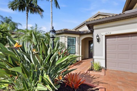 Villa ou maison à vendre à Lakewood Ranch, Floride: 3 chambres, 182.55 m2 № 2349410 - photo 2