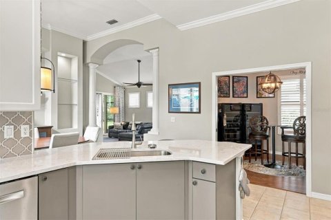 Villa ou maison à vendre à Lakewood Ranch, Floride: 2 chambres, 165.92 m2 № 2432821 - photo 19