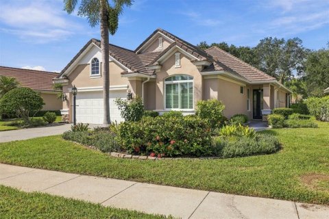 Villa ou maison à Lakewood Ranch, Floride 2 chambres, 165.92 m2 № 2432821