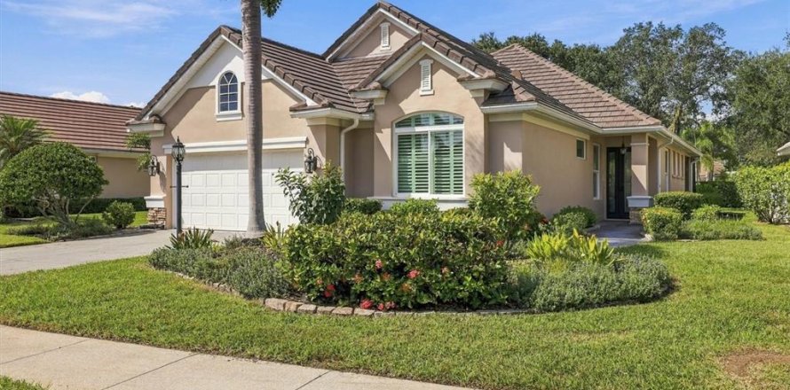 Villa ou maison à Lakewood Ranch, Floride 2 chambres, 165.92 m2 № 2432821