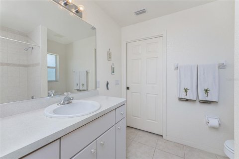 House in Rotonda, Florida 3 bedrooms, 149.57 sq.m. № 1733685 - photo 29