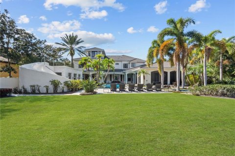 House in Windermere, Florida 6 bedrooms, 889.17 sq.m. № 1615218 - photo 6