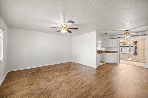 Casa en venta en Beverly Hills, Florida, 2 dormitorios, 100.71 m2 № 1815987 - foto 10