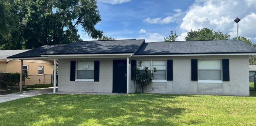 Casa en Orlando, Florida 3 dormitorios, 117.43 m2 № 1886294