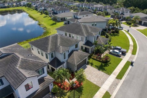 Villa ou maison à vendre à Lake Worth, Floride: 3 chambres, 196.77 m2 № 2395166 - photo 28
