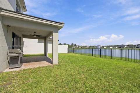 Villa ou maison à vendre à Lake Worth, Floride: 3 chambres, 196.77 m2 № 2395166 - photo 24