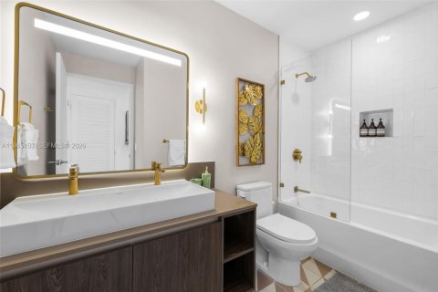 Copropriété à louer à Miami, Floride: 34.75 m2 № 2026483 - photo 12