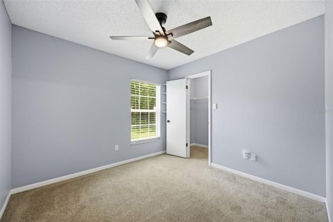 House in Brandon, Florida 3 bedrooms, 132.85 sq.m. № 2299642 - photo 19