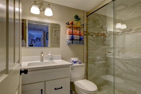 Condo in Bradenton, Florida, 2 bedrooms  № 1420537 - photo 27