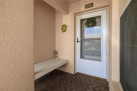 Condo in Bradenton, Florida, 2 bedrooms  № 1420537 - photo 9