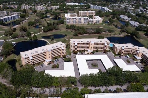 Condo in Bradenton, Florida, 2 bedrooms  № 1420537 - photo 7