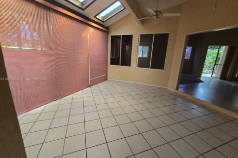 Townhouse in Delray Beach, Florida 2 bedrooms, 147.62 sq.m. № 2062878 - photo 2