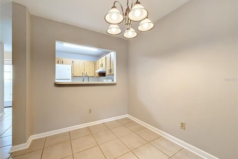 House in Ocala, Florida 2 bedrooms, 117.06 sq.m. № 2277447 - photo 10