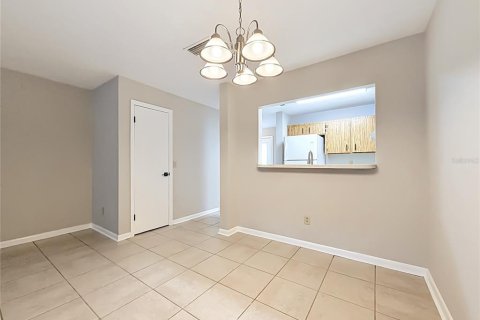 House in Ocala, Florida 2 bedrooms, 117.06 sq.m. № 2277447 - photo 9