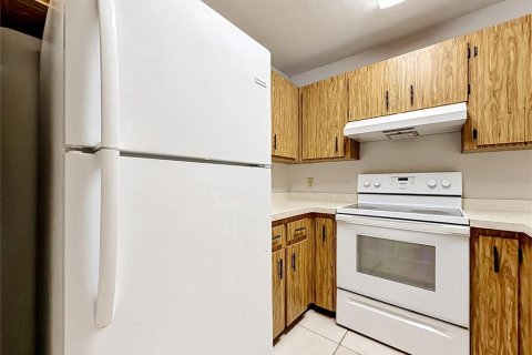 House in Ocala, Florida 2 bedrooms, 117.06 sq.m. № 2277447 - photo 3