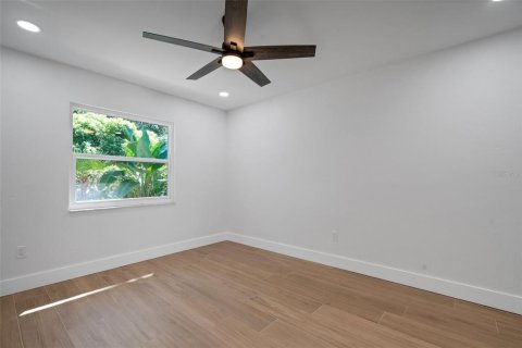 Appartement à louer à Belleair Bluffs, Floride: 1 chambre, 67.82 m2 № 2411384 - photo 23