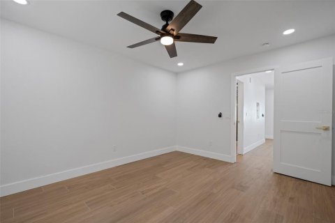 Appartement à louer à Belleair Bluffs, Floride: 1 chambre, 67.82 m2 № 2411384 - photo 26