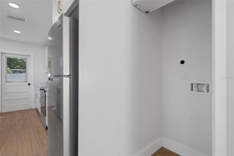 Appartement à louer à Belleair Bluffs, Floride: 1 chambre, 67.82 m2 № 2411384 - photo 17