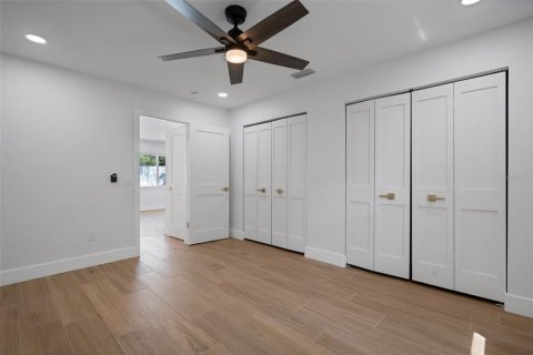 Appartement à louer à Belleair Bluffs, Floride: 1 chambre, 67.82 m2 № 2411384 - photo 25