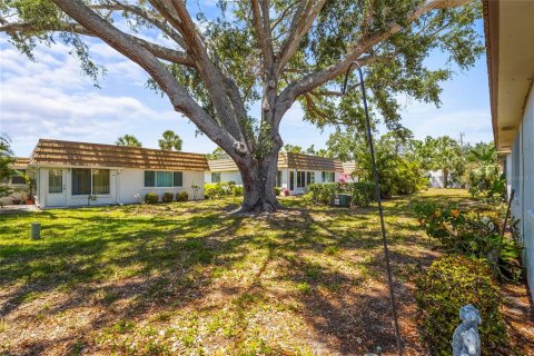 House in Sarasota, Florida 2 bedrooms, 104.05 sq.m. № 1659000 - photo 26