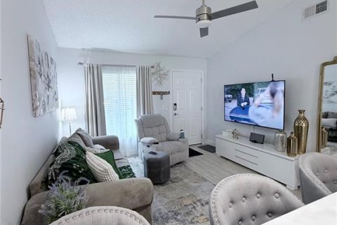 Apartamento en alquiler en Orlando, Florida, 2 dormitorios, 77.76 m2 № 2095731 - foto 7