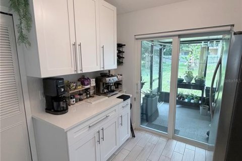 Apartamento en alquiler en Orlando, Florida, 2 dormitorios, 77.76 m2 № 2095731 - foto 3