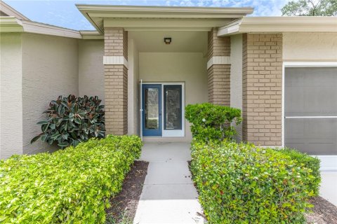 House in Spring Hill, Florida 2 bedrooms, 146.41 sq.m. № 1774000 - photo 8